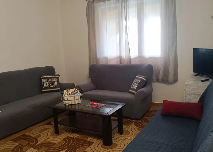 بيت للعطل Visnja With Pool *