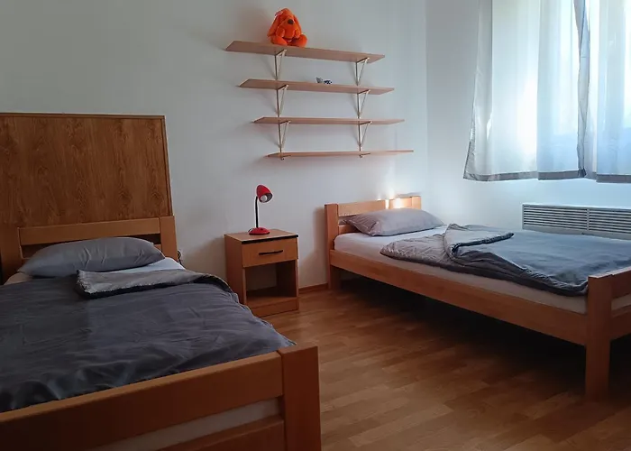 Visnja With Pool * بنكوفاتش